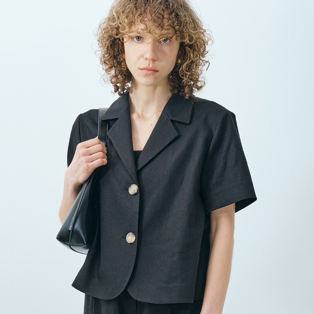 [1차리오더] half sleeve linen crop jacket_black